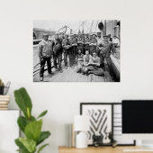 Teddy Roosevelt met Crew, begin jaren '00 Poster (Thuiskantoor)