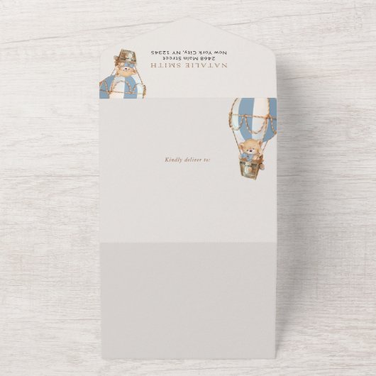 Teddybeer, blauwe heteluchtballon, Baby shower All In One Uitnodiging (Buitenkant)