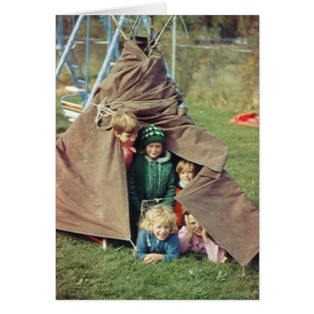 Teepee avec enfants (Devant)