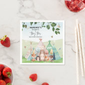 Teepees et minuscules serviettes en papier (En situation)