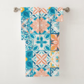  tegels in blauw en oranje bad handdoek (Insitu)