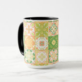 tegels in groen en geel mok (Voorkant links)