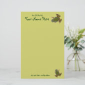 Tegenover elkaar klimmen groene kikkers Close-up f Briefpapier (Staand voorkant)