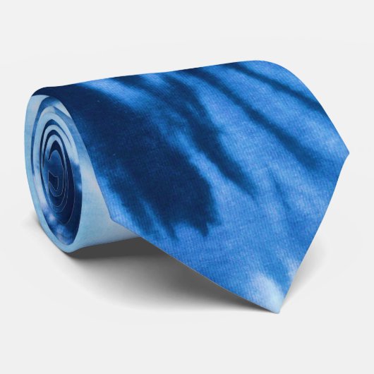 teinture à cravate bleu motif (Roulé)