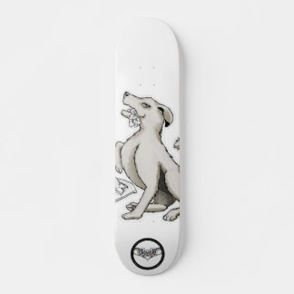 Tekening van cartoon van het kussen van honden skateboard