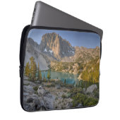Temple Crag en Second Lake Laptop Sleeve (Voorkant Rechts)
