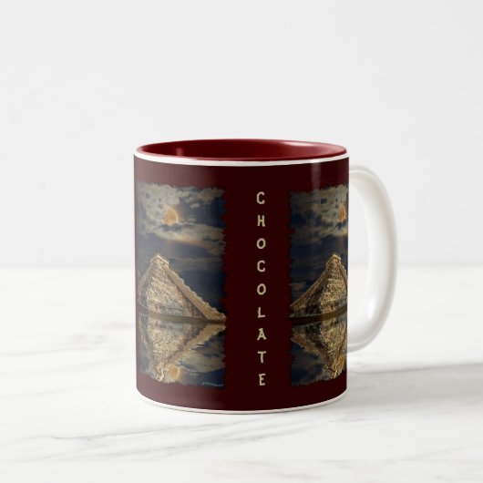 Temple Maya Chichen Itza Chocolate Chocolat Mug (Devant droit)