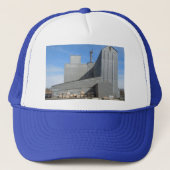 Templeton Feed and Grain Building Trucker Pet (Voorkant)