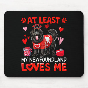 Ten minste mijn Newfoundlander die van me houdt va Muismat
