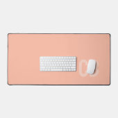 Tendance Couleur Doux Pêche Monogramme Mat de bure (Clavier et souris)