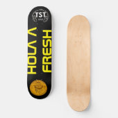 TENIR UN Skateboard NEUF (Recto)