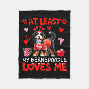 Tenminste, mijn Bernedoodle houdt van mij Valentij Fleece Deken
