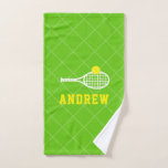 Tennis Ball Racket Nom personnalisé Sport<br><div class="desc">Lumineux vert et jaune Personnalisé Monogramme ou texte personnalisé Tennis Design cuisine ou sac de sport serviette avec un monogramme masculin audacieux et sportif,  nom avec raquette de tennis et icône de balle sur un motif arrière - plan défraîchi.</div>