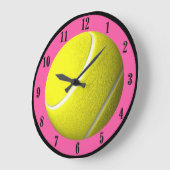 Tennis Ball Wall Clock Pink Court zwarte cijfers Grote Klok (Hoek)
