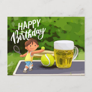Tennis Birthday met bier- en kogelracket op groen Briefkaart
