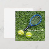 Tennis Hartelijk dank, coach met racket op groen Bedankkaart (Voorkant / Achterkant)