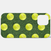 Tennisbal op groen gras Case-Mate iPhone case (Achterkant (horizontaal))