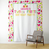 Tenture 2e anniversaire Fête d'anniversaire Two-tti Frutti (En situation)