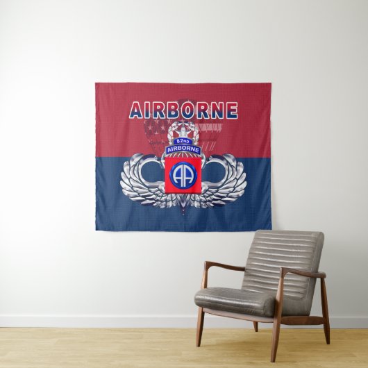 Tenture 82e division aéroportée  (En situation (horizontale))