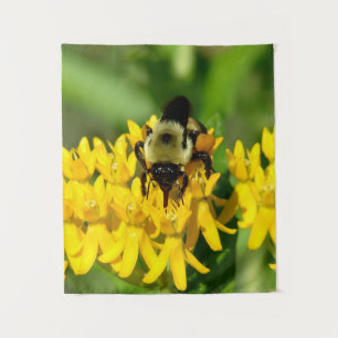 Tenture Abeille se régalant de fleurs sauvages d'Asclépiad