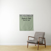 Tenture Accessoire de photobooth de mariage argent vert sa (En situation)