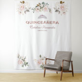 Tenture Accessoire de QUINCEAÑERA en rose gold et fleurs d (En situation)