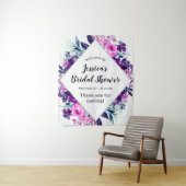 Tenture Accueil de Mariage Fleurie Violette Enchantée (En situation)