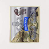 Tenture Ailes aéroportées - jamais gagnées (Devant)