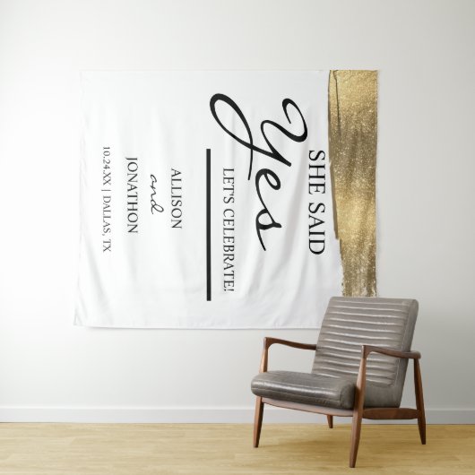 Tenture Ajouter un nom Elle dit Oui Gold Parties scintilla (En situation (horizontale))