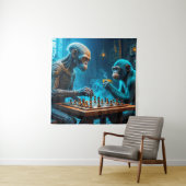 Tenture Alien et singe jouer aux échecs avec café (En situation)