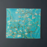 Tenture Almond Blossom Van Gogh<br><div class="desc">Reproduction vintage de peinture de Fleur d'Amandes par Vincent van Gogh,  1890. Il présente les branches d'amandiers en fleurs contre le ciel. Les amandiers fleurissent au début du printemps et symbolisent le début d'une nouvelle vie. Van Gogh a fait de ce tableau un cadeau pour son nouveau-né neveu.</div>