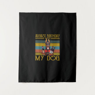 Tenture Anniversaire d'août avec mon chien Doberman Pinsch