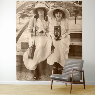 Tenture appareil photo pour filles imprimer vers 1910