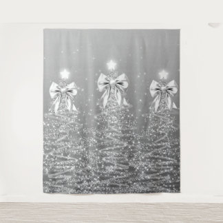 Tenture Arbres Étincelants de Noël Argent Ruban Faux 