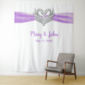 Tenture Argent violet Ruban Swans Mariage arrière-plan (En situation)