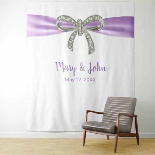 Tenture Arrière-plan du Mariage de Bow Diamond violet (En situation)
