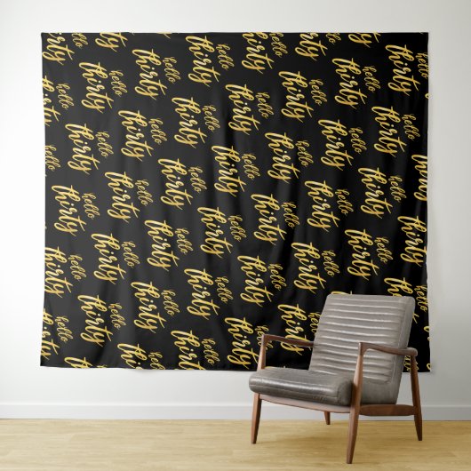 Tenture Backdrop Gold Black "Hello Thirty" Anniversaire (En situation (horizontale))