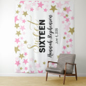 Tenture bannière de fond pour Photobooth d'anniversaire 16 (En situation)