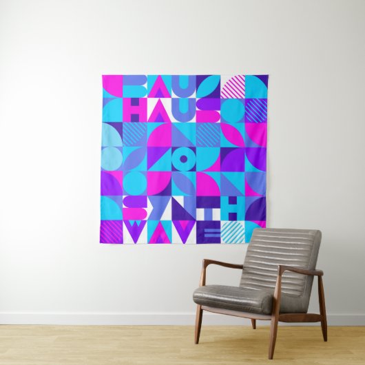 Tenture Bauhaus Synthwave #4 (rose-bleu) — affiche abstrai (En situation)