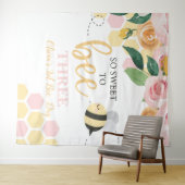 Tenture Bee Day Bumblebee Anniversaire rose floral bannièr (En situation (horizontale))