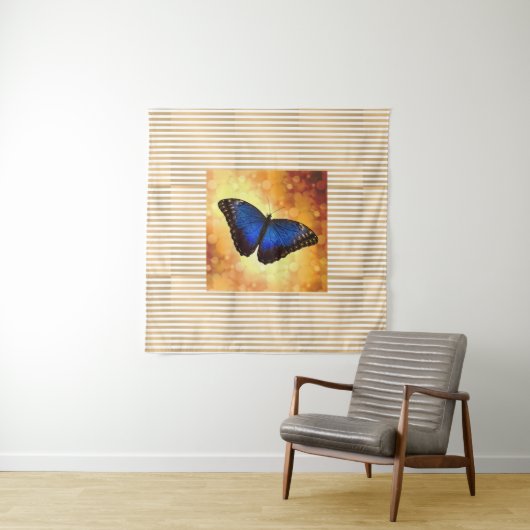 Tenture Belle affiche de papillon bleu Morpho Bokeh (En situation)