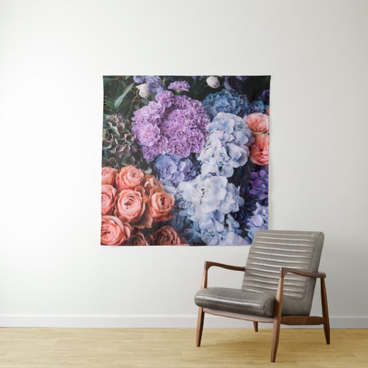 Tenture Belles fleurs épanouies (roses, hydrangeas, c (En situation)