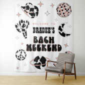 Tenture Bienvenue à la soirée de bachelorette Space Cowgir (En situation)