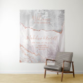 Tenture Bienvenue Mariage Marbre Agate Or et Blanc (En situation)