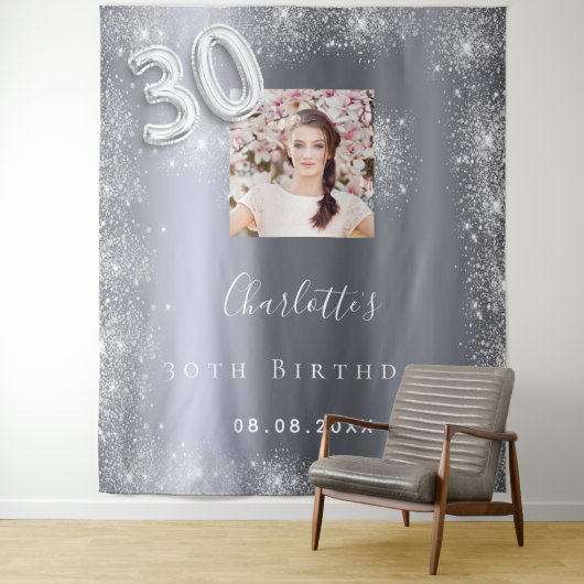 Tenture Bienvenue poussière de paillettes argentées pour 3 (En situation)