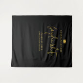 Tenture Black & Gold Simple Modern Script Nom Grad Party (Devant (Horizontal))