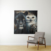 Tenture Black Jaguar and Snowy Owl Painting (En situation)