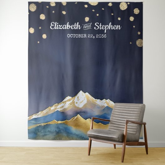 Tenture Blue Golden Mountains Mariage Photo Booth Backdrop (En situation)
