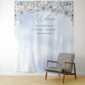 Tenture Boho hiver bleu ivoire fleuri eucalyptus Mariage (En situation)