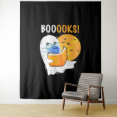 Tenture Boooks Halloween Ghost reading books and wearing (En situation)